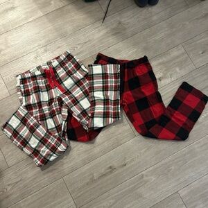 2 pack old navy holiday pj pants 
one size small
one size extra small